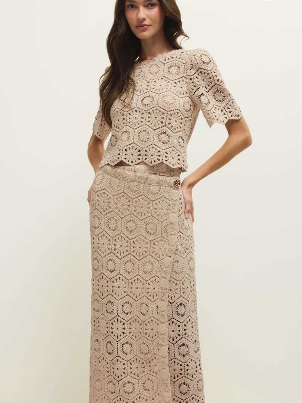 NWT (size M) Z Supply RAQUEL LACE CROPPED TOP - Picture 2 of 7